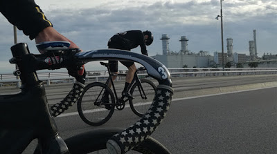 Faire du vélo à barcelone