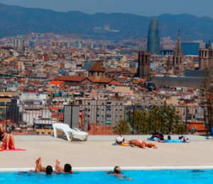 Visiter Barcelone à vélo et à pied en famille
