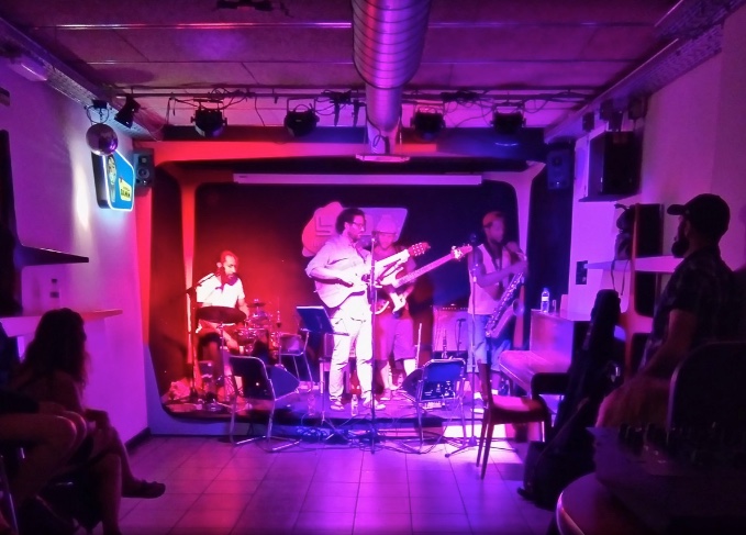 oú écouter un concert à barcelone bar musical